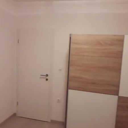 Aurora Apartment *